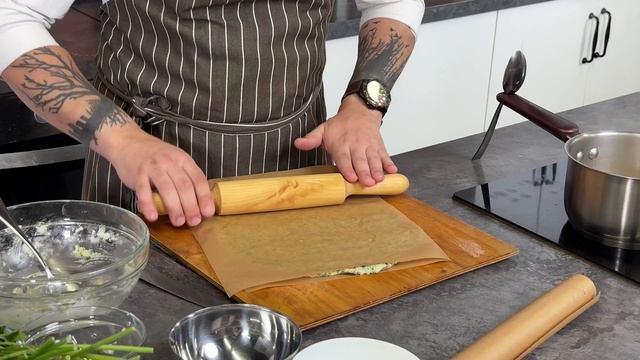 Готовим с Экор: филе грудки с арборио под зелёной шапкой смотреть онлайн