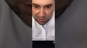 Бандеровец с мерзким голосом.