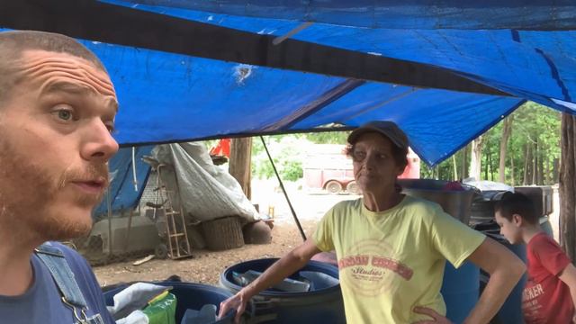 The BEST FEED MIX For Goats, Chickens, & Ducks | Cheap & Healthy | Homesteading | Prepping смотреть онлайн