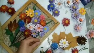 Цветы из шишек. Поделки на осеннюю тему.