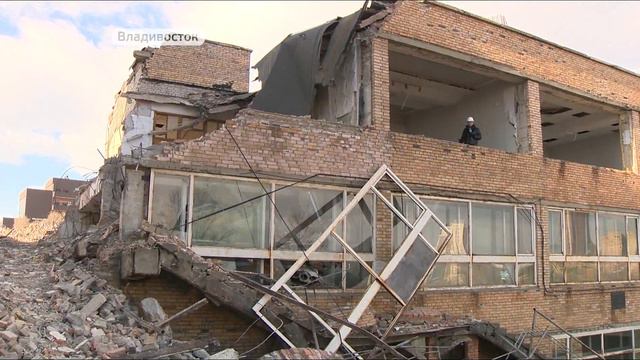 Культурный центр появится на месте старых университетских корпусов во Владивостоке смотреть онлайн