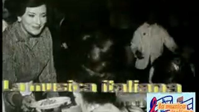 Pizzi Nilla-Papaveri e papere смотреть онлайн