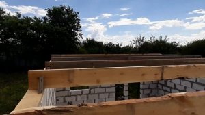 Коробка дома из блоков, балки,уголки,перемычки.