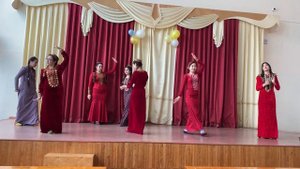 Туркменская народная песня «Билезик» («Браслет») и танец