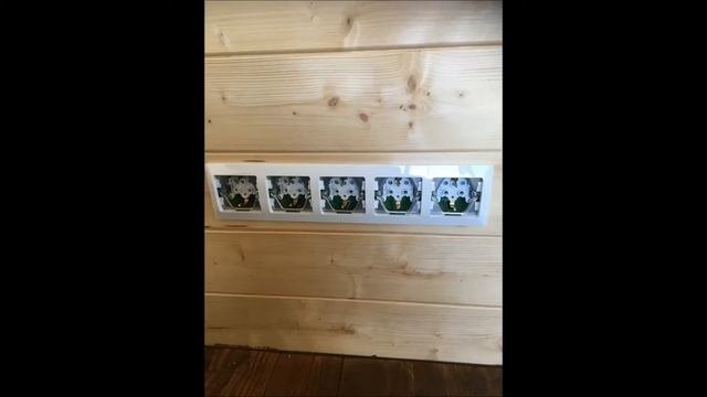 Установка подрозетников, розеток, включателей в каркасном доме