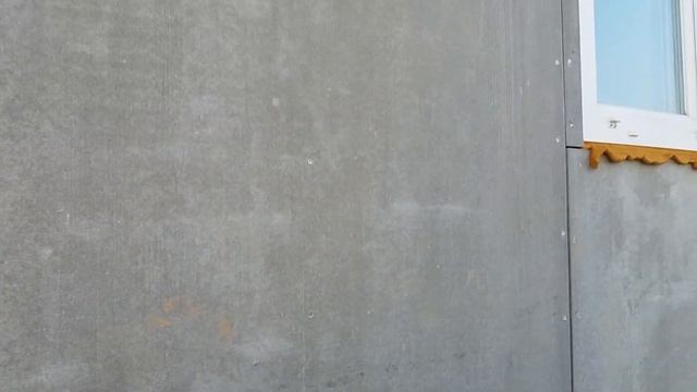 Вскрытие наружной облицовки каркасного дома Тамак, вентзазора между минватой и ЦСП нет. смотреть онлайн