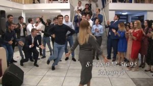 Бешенные танцоры Ассоколая