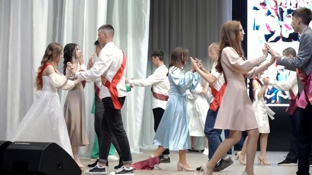 Вальс выпускников смотреть онлайн