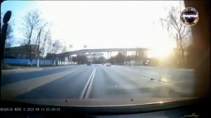 Заклинило руль: «Газель» врезалась в опору путепровода в Твери