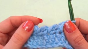 УЧИМСЯ ВЯЗАТЬ КРЮЧКОМ. УРОК № 27 "Рачий шаг полустолбиками с накидом. Отделка края изделия"