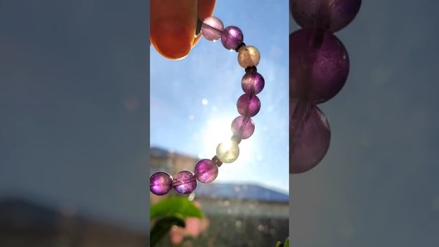 Браслет из аметиста и флюорита #браслетизбусин #аметист #украшения #натуральныекамни