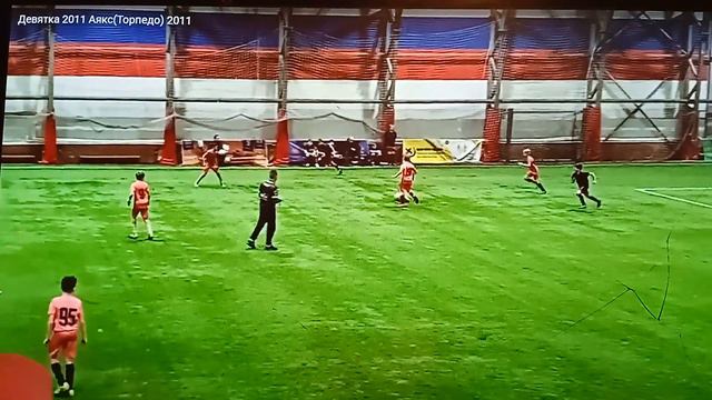 Пас за спину. Тренер Розов смотреть онлайн