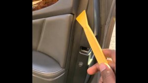 2011 Hyundai Equus door panel removal