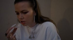 Ren X Chinchilla - Chalk Outlines (live)