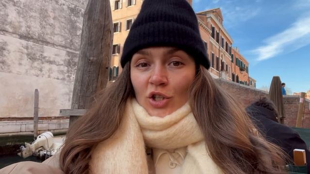 ВЕНЕЦИЯ ВЛОГ. ЧТО ПОСМОТРЕТЬ В ВЕНЕЦИИ? ПРОГУЛКА ПО ГОРОДУ, КАРНАВАЛ И САМЫЕ ВКУСНЫЕ ЧИКЕТТИ смотреть онлайн