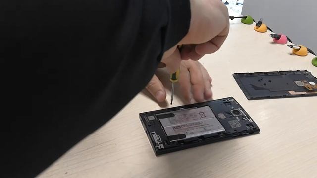 КАК РАЗОБРАТЬ Sony Xperia L2 Dual, РАЗБОРКА Sony H4311 смотреть онлайн