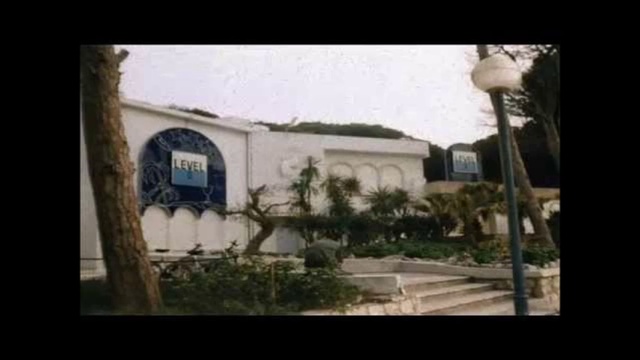 R Gallery // Sonic Trip смотреть онлайн