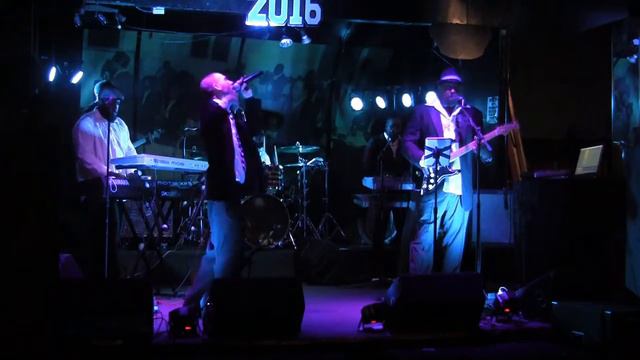 Derek Mack Band смотреть онлайн