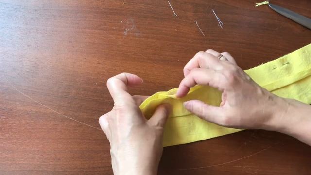 Как сшить отложной воротник с отрезной стойкой. Как сшить рубашечный воротник для платья и блузки.