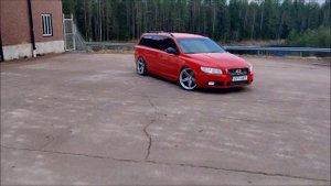 Volvo V70 tuning. Interior and exterior walkaround. Insane audio system
