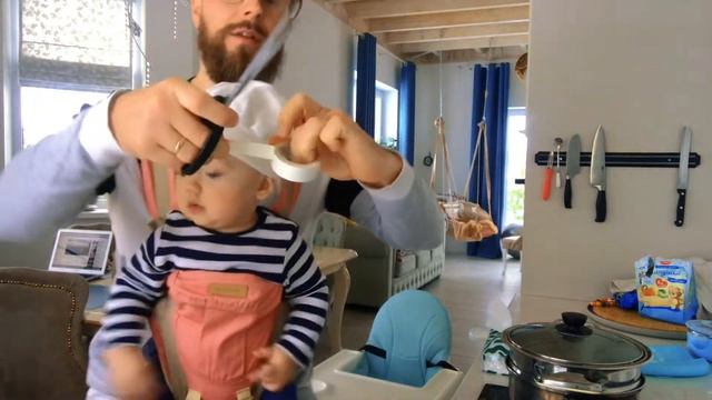 Готовим кушать и играем в развивающие игры с малышом до года смотреть онлайн