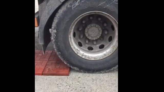 Полимерпесчаная тротуарная плитка, испытание