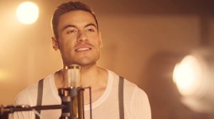 Carlos Rivera - Tocando al Frente (Si Fuera Mía [Video Oficia])