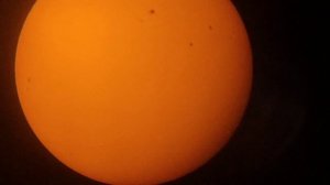 Meade 102 EQ telescope- Sun captured