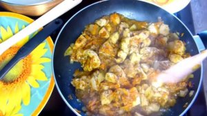 ИДЕЯ БЫСТРОГО ОБЕДА. КУРИНАЯ ГРУДКА с ГРЕЧНЕВОЙ КАШЕЙ в СКОВОРОДЕ. Ну очень вкусно и очень просто.