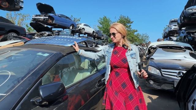 ? АВТО ИХ США. Разбитые ТАЧКИ продают в России! Как собирают авто АВТОСАЛОН. АМЕРИКА ИЗНУТРИ!