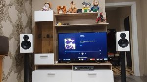 Dynaudio emit new 20, Arcam sa20