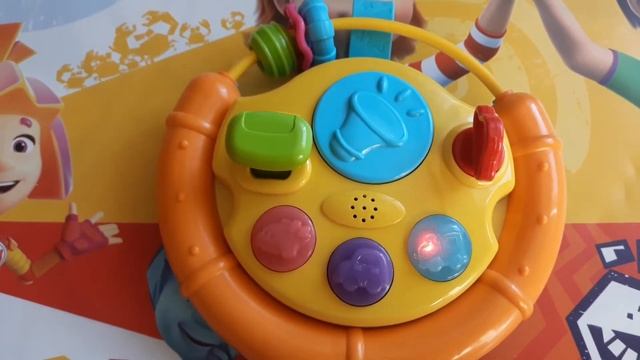 Распаковка игрушки для детей руль для малышей "Маленький водитель" от winfun (baby go) видеообзор смотреть онлайн