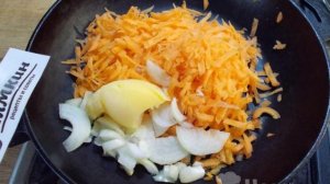 Домашний паштет из свиной печени с овощами и яйцом