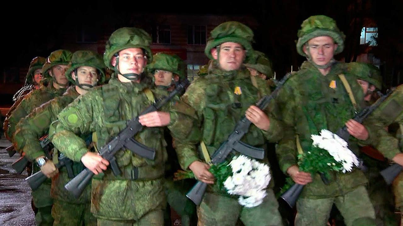 В Россию из Сирии вернулась еще одна группа специалистов Международного противоминного центра
