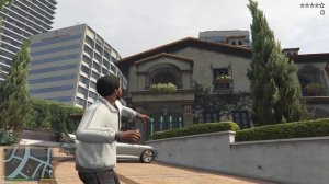 ЧТО БУДЕТ ЕСЛИ СТРЕЛЯТЬ В ДОМ МАЙКЛА? GTA5