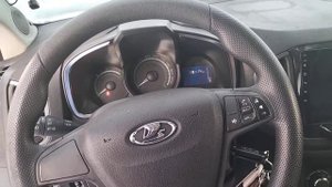 проблема в икс рее, не заводится, крутит стартер только 2 секунды