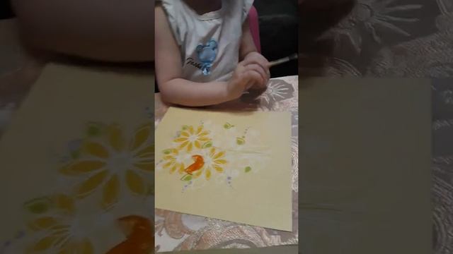 Квиллинг  для детей развитие с 5 лет /Алина делает поделку цветок из квиллинга