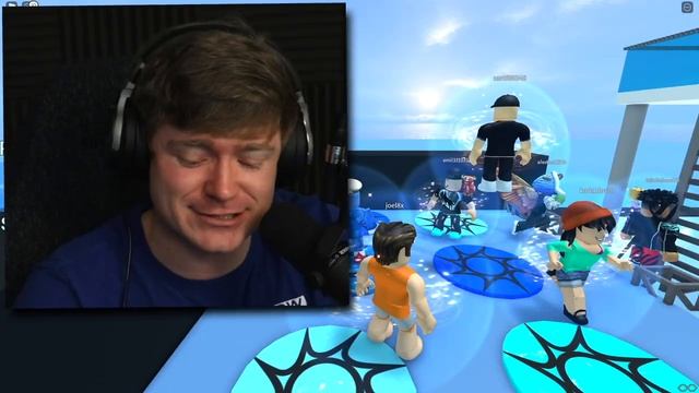 Becoming SONIC and ESCAPING GIANT TSUNAMI in ROBLOX смотреть онлайн