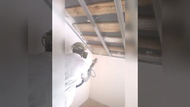 Утепление ПЕНОПОЛИУРЕТАН