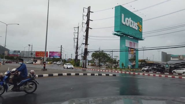 Tesco Lotus - Phuket Town смотреть онлайн