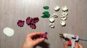 Красивые маленькие пионы из фоамирана своими руками. Мастер-класс свадебные бутоньерки с пионами