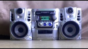 Музыкальный центр LG