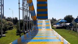 Аквапарк Коблево 2020 обзор. Водная горка Бумеранг в аквапарке.