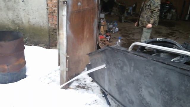 Производительность трюмной помпы 1100 GPH