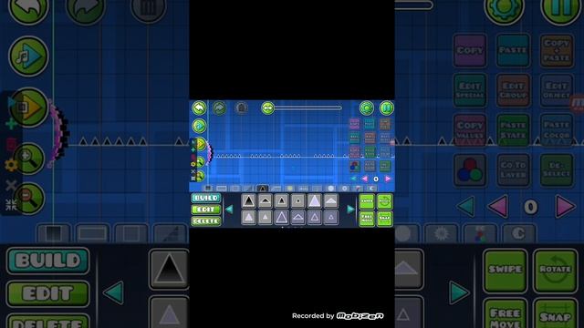 Авто кликер и GEOMETRY DASH смотреть онлайн