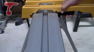 Dewalt DE7033 Heavy Duty Short Beam Mitre Saw Leg Stand