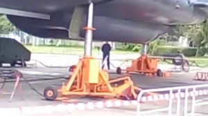 Уборка шасси самолета А-50
