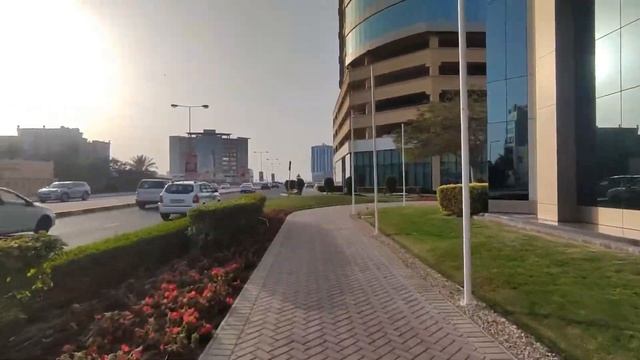 Бахрейн - самая маленькая арабская страна. 1 день. смотреть онлайн