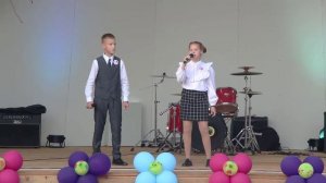 10 Муз. и сл. А. Ольханского, Давай, исп. Лямины П. и К.