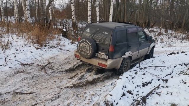 Пробиваемся на Березовую Курью по первому снегу. Легкий Offroad. смотреть онлайн